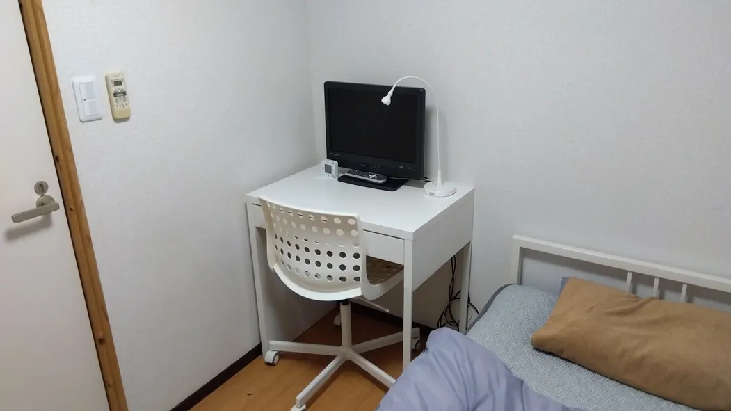 103号室